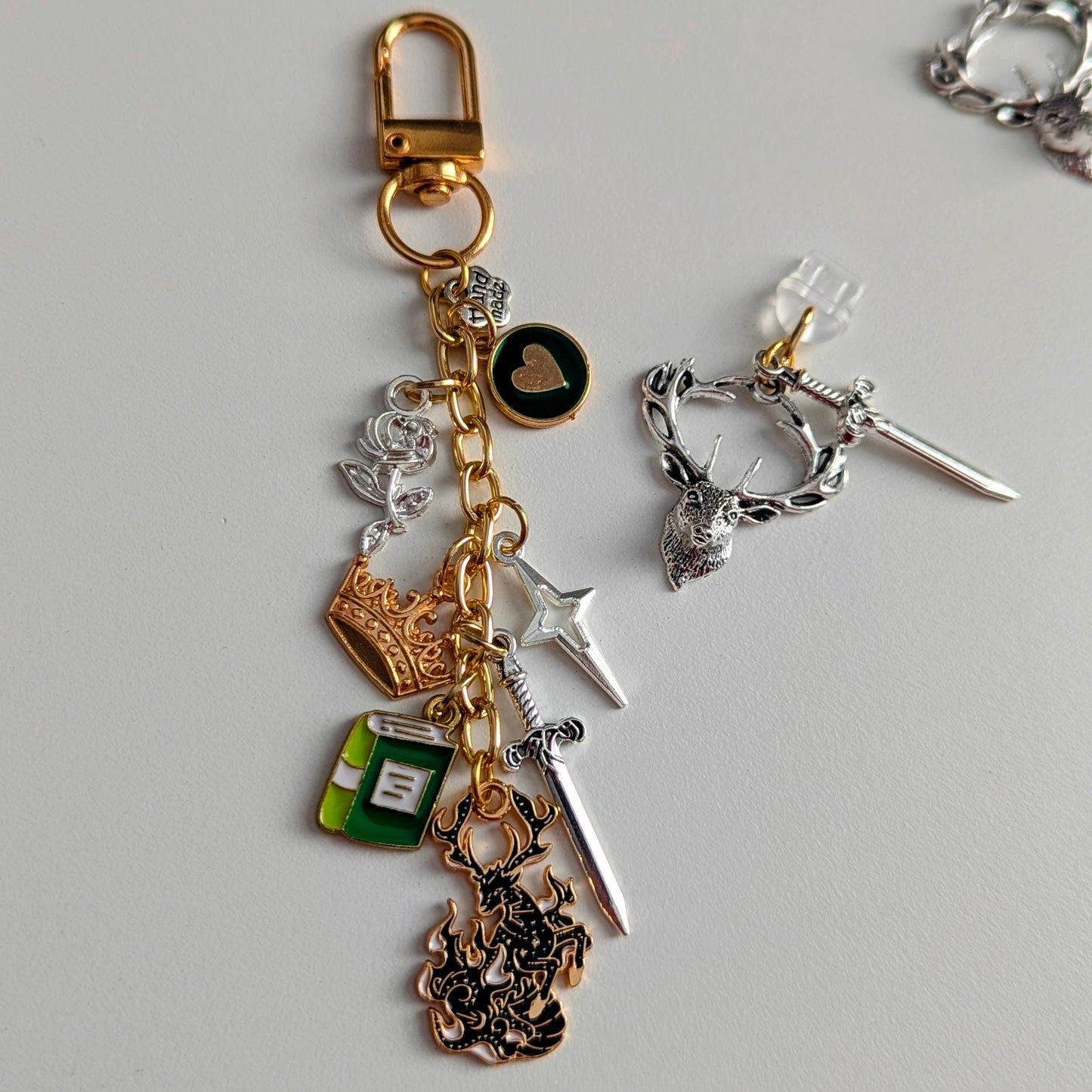 Throne Of Glass Keychain, Terrasen Stag Crest Charm Bundle +Plug!
