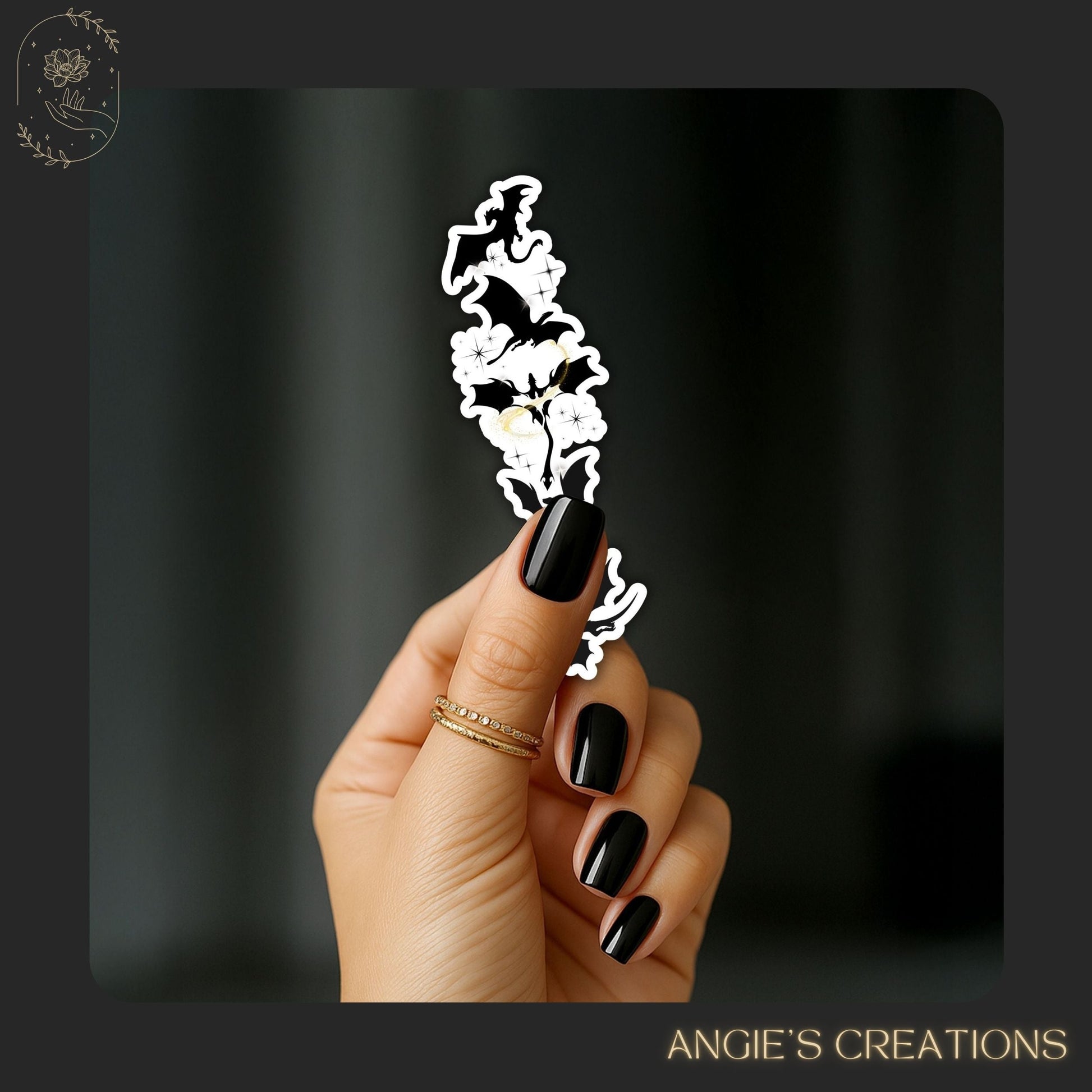 Step into your next chapter with this magical dragon silhouette sticker; inspired by romantasy readers’ favourite dragon-rider worlds. Perfect for fantasy fans who love Fourth Wing, Iron Flame, and beyond, this handmade vinyl sticker makes a striking accent for your Kindle, journal, water bottle, or laptop. A bold design for book lovers who dream of dragons and epic skies.