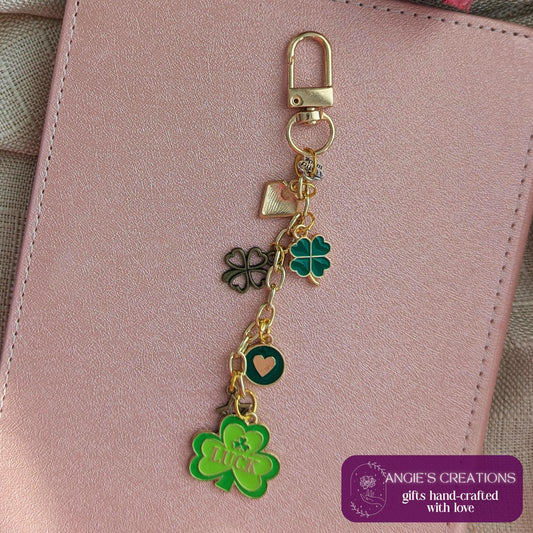 Lucky Clover Kindle Charm Keychain | St. Patrick's Day Inspired, Green eReader Chain Bookstagram, Booktube Gift