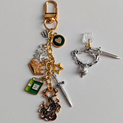 Terrasen, Throne of Glass Charm Keychain, Customizable Romantasy E-Reader Dust Plug Bundle, Fireheart Queen & Stag Book Lover Gift