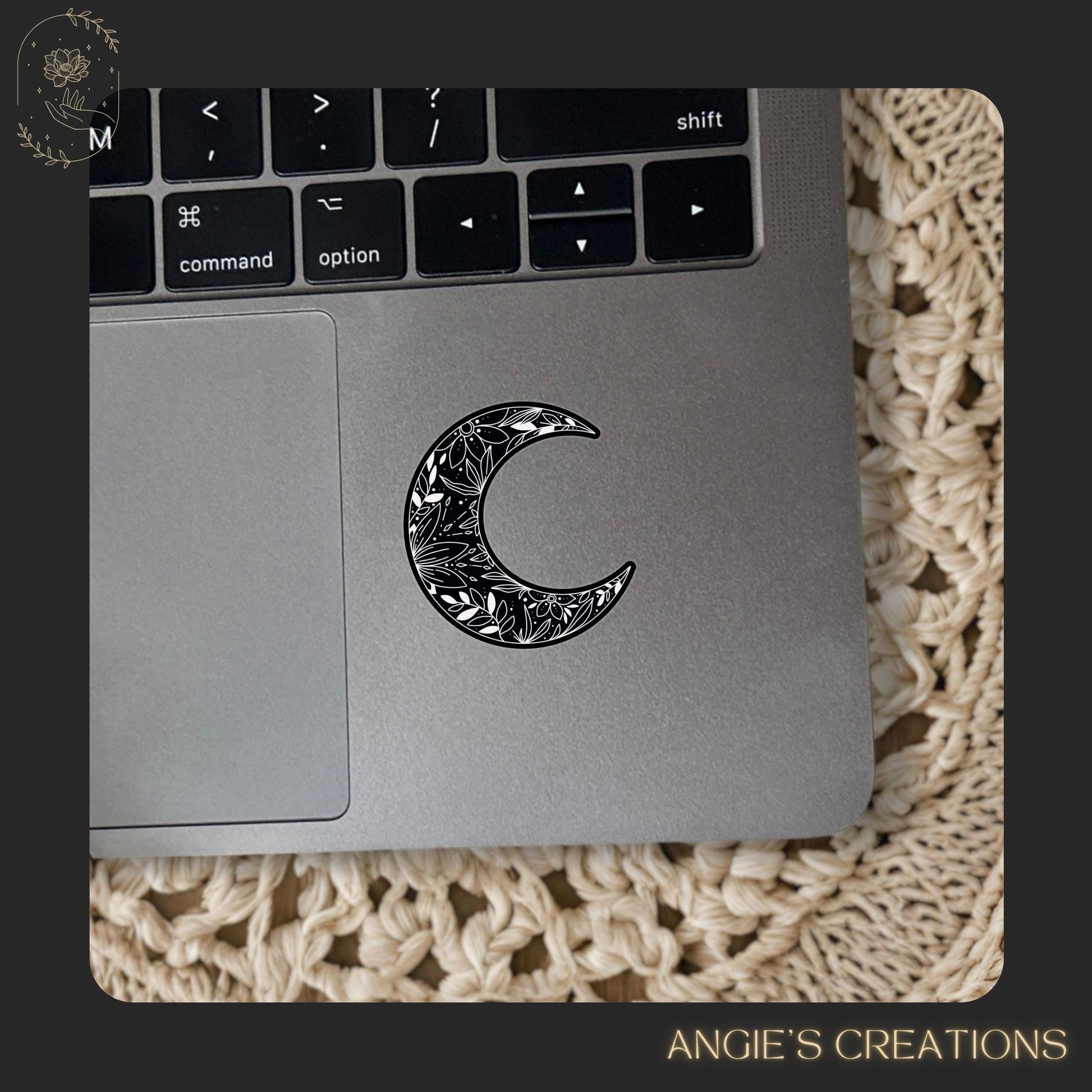This floral crescent moon sticker is the perfect mix of dark elegance and celestial charm. With a sleek black background and delicate white floral patterning, it makes a beautiful addition to your bookish collection, journaling spreads, or tech accessories.
