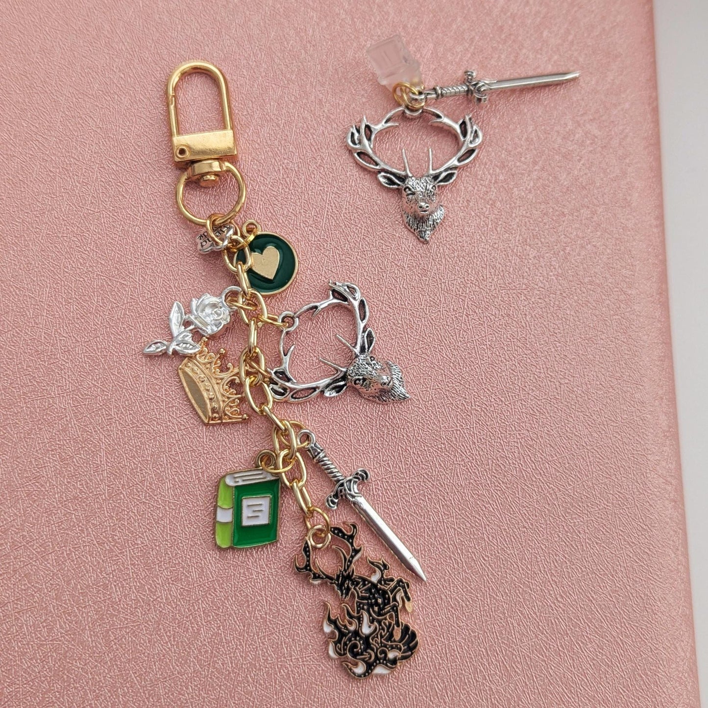 Throne Of Glass Keychain, Terrasen Stag Crest Charm Bundle +Plug!
