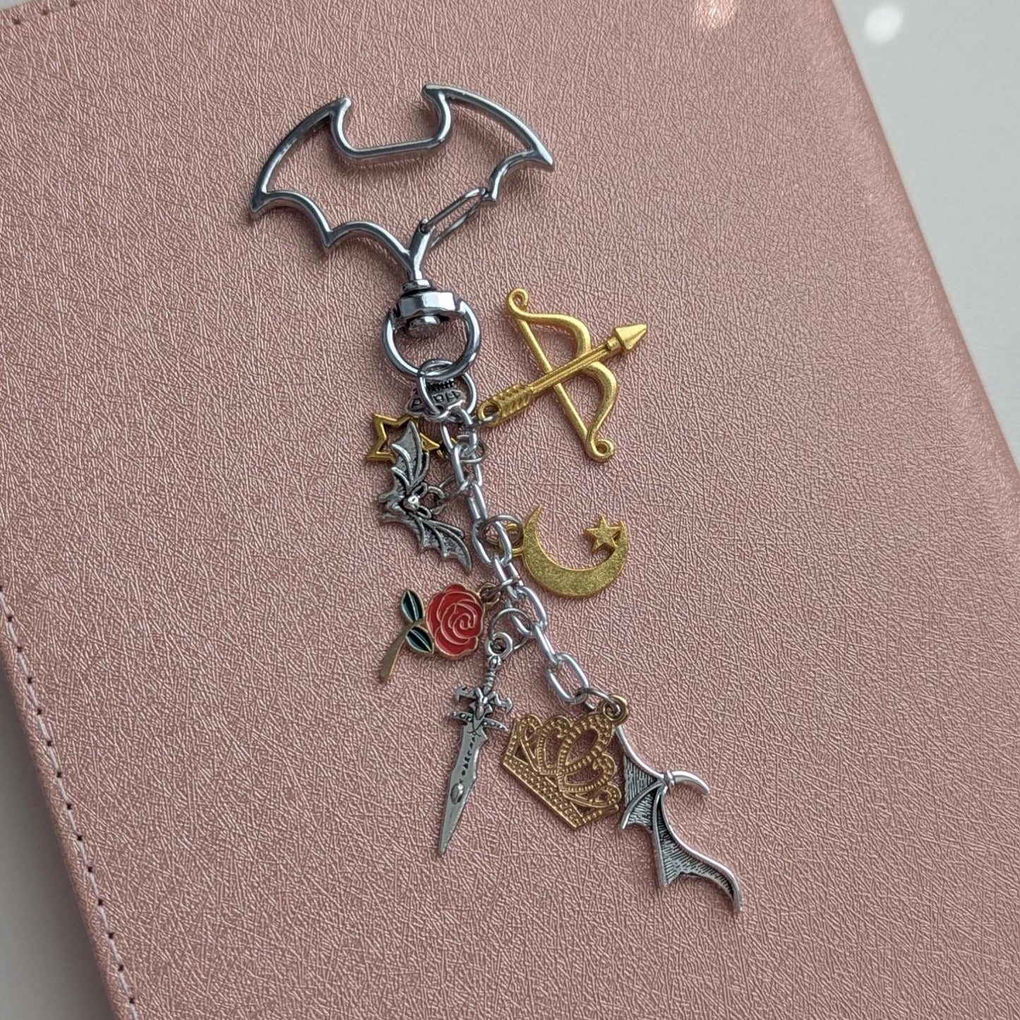 ACOTAR Keychain Bundle, Feyre Charm Keychain, USB-C Dust Plug Set