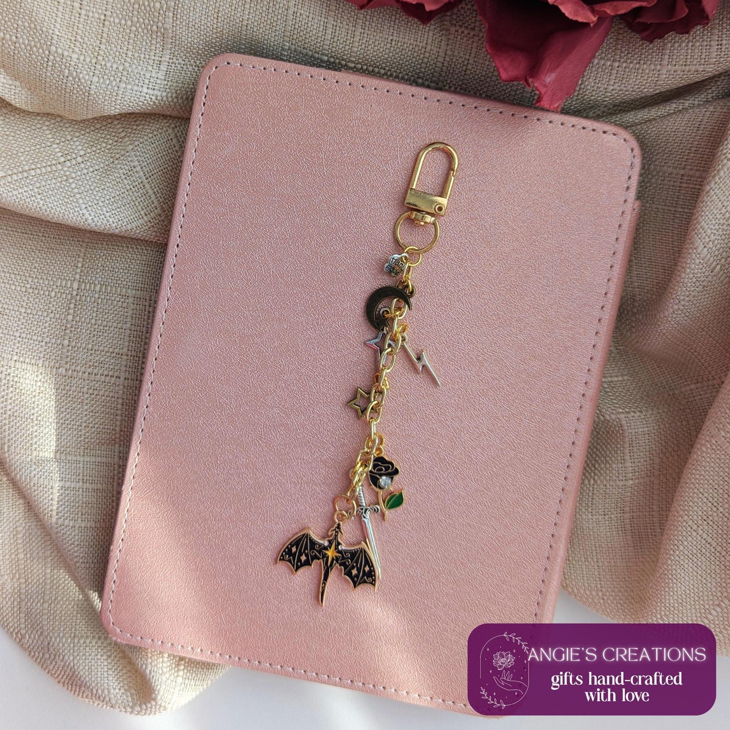 Romantasy E-Reader Accessories', Dragon Charm Keychain Bundle Set
