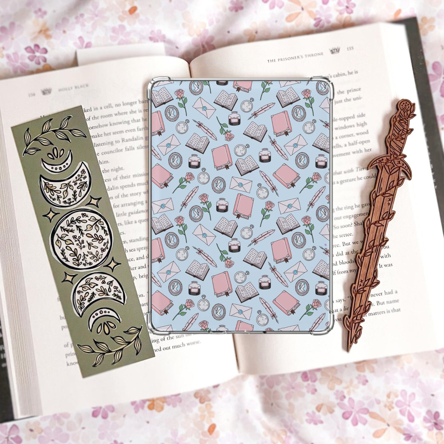 NEW: Historical Romance Book Club Gift Box | 7 Bookish Tarot Stickers, Holographic Kindle Insert & Die Cut Bookmark | Reader Gift
