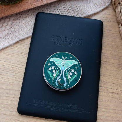 Ethereal Moth Enamel Kindle Grip Bundle | MagSafe (Metal Ring Included) 5.5 cm in Diameter | Celestial Nature Phone Grip Gift