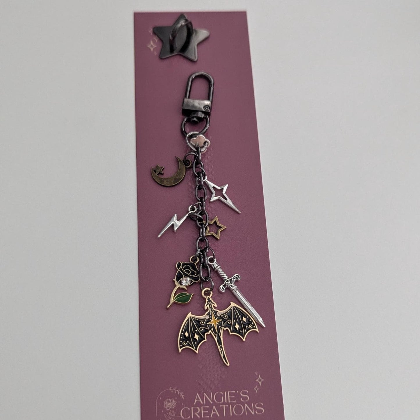 Romantasy E-Reader Accessories', Dragon Charm Keychain Bundle Set